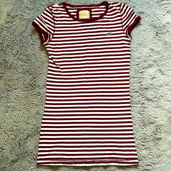 Hollister T-shirt Size Large - Picture 1 of 3